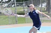 Women’s Tennis Team Tails Behind 2-7 With New Coach During Fall Season’s Tough Tournaments