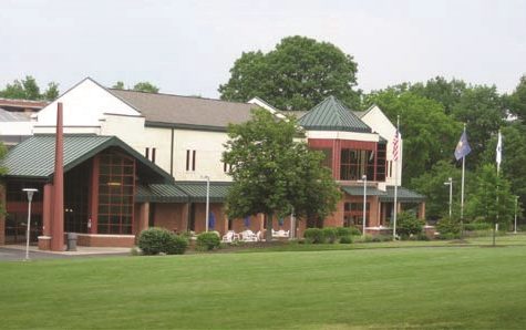 Students Conflicted Over Long Winter Breaks