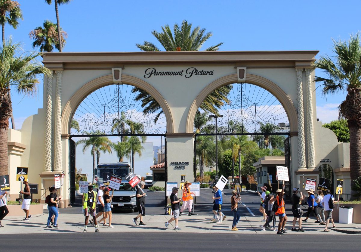 courtesy of Chris Long and Unsplash
writers strike out front of Paramount studios 